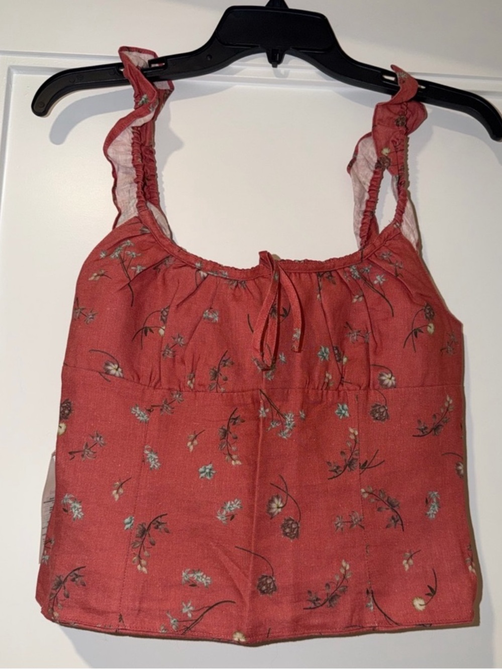 Aritzia Wilfred Organic Linen Red Top